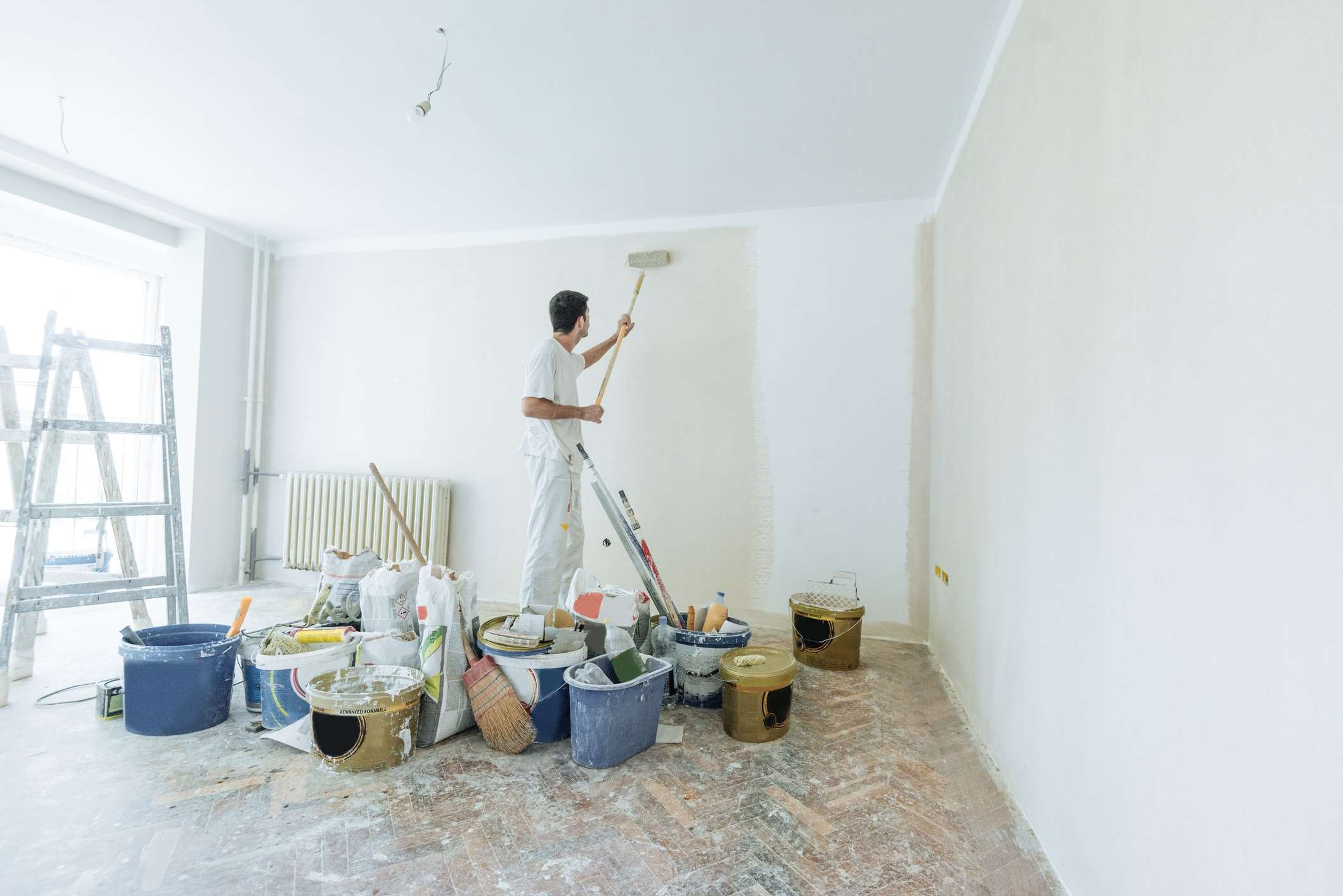 Hos Svanninge Malerforretning er vi klar til at hjælpe dig med maling af lejlighed i både Svendborg, Faaborg og Odense. 